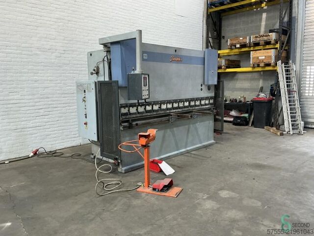 Press brakes  Baykal APH 3108 x 160 2001 Baykal APH 3108 x 160