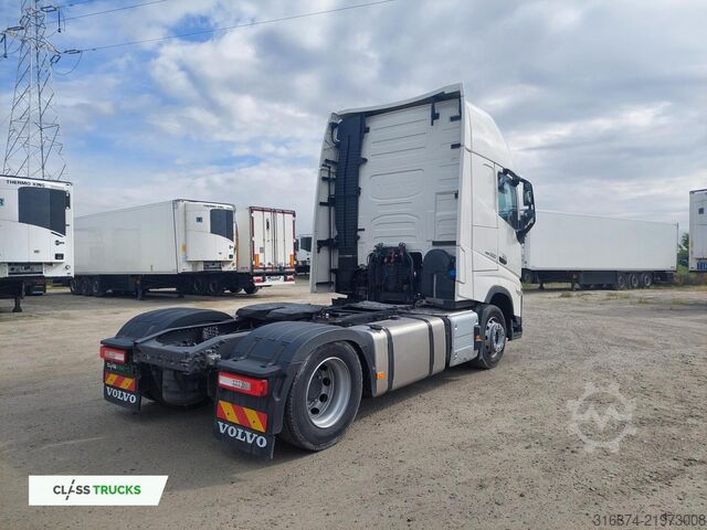 Standard SZM VOLVO FH 500 Globetrotter XL