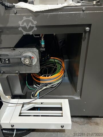5-axis universal machining center MIKRON HPM 450U +SYSTEM 3R WORKPARTNER