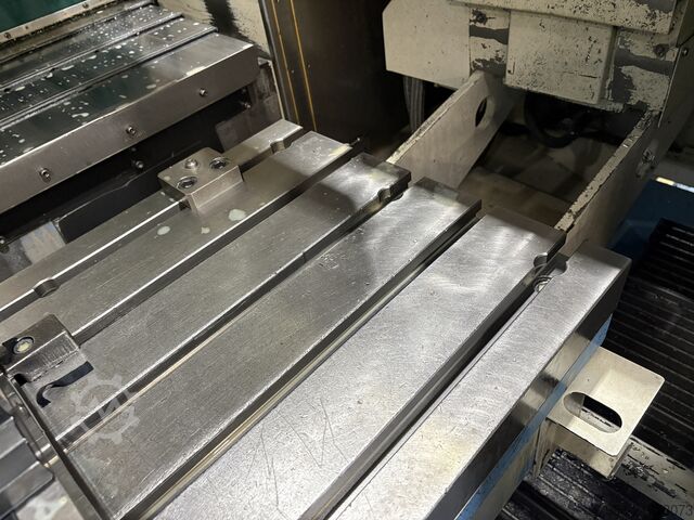 Vertical machining center MAZAK VTC-20 B
