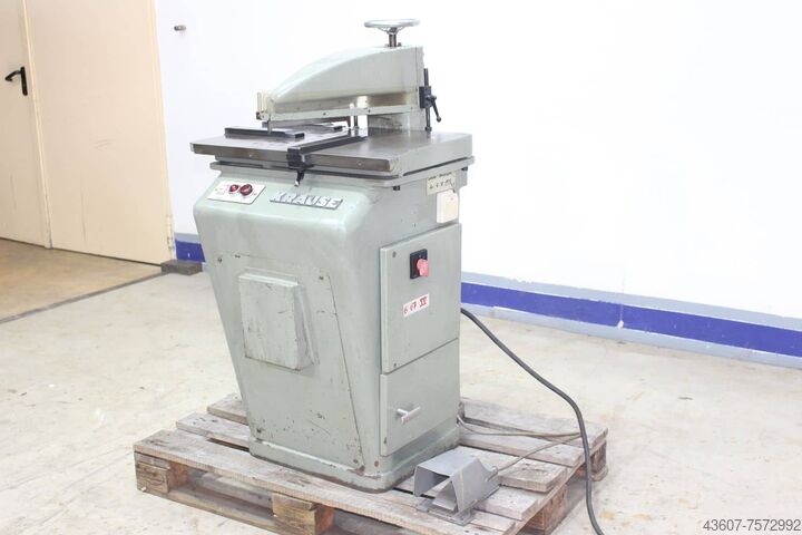 Corner Punching and Slot machine Krause Y 32 Um/2