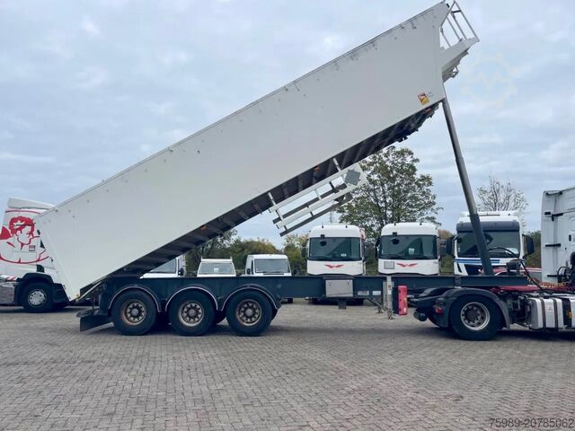 Kipper Samro Socari 48m3, 6560 kg, AIR/DISC BRAKES. Very go...