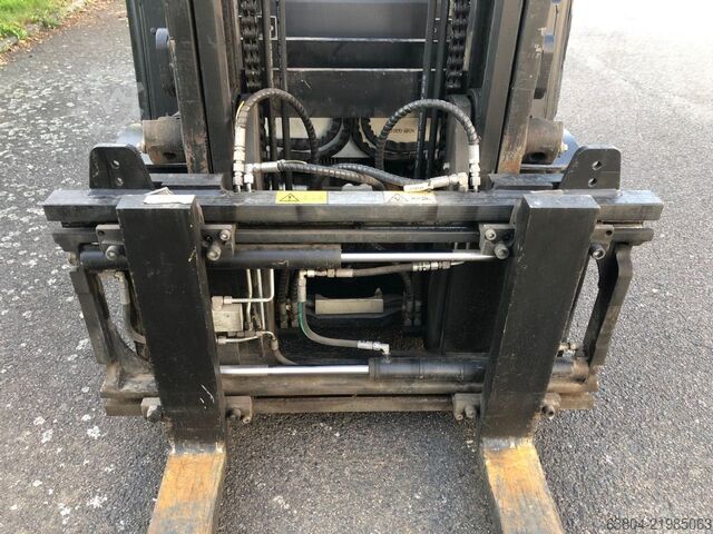 Elektro 4 Rad-Stapler UniCarriers MX35L