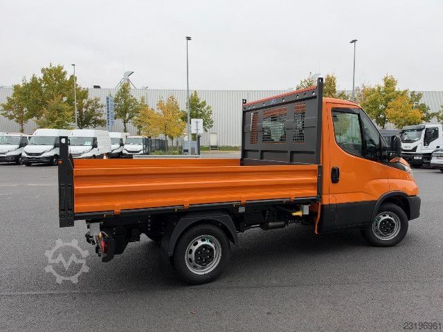 Three-way tipper van IVECO Daily 35S14BY / kurzer Kipper