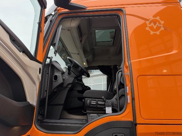 Standard tractor unit IVECO S-Way AS440S46T/FP / Kipp-Hydraulik