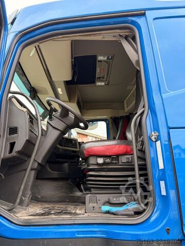LKW mit Pritsche (offen) VOLVO FH 420 Pritsche Heckkran Hiab 235DLS-3 Funk