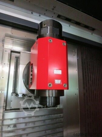 Vertikales Bearbeitungszentrum Emco MMV 2000