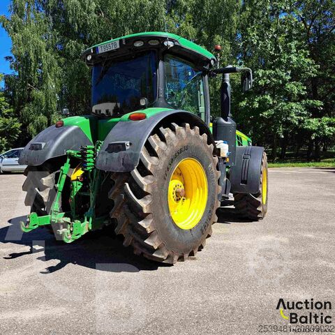 Traktor John Deere 8370 R