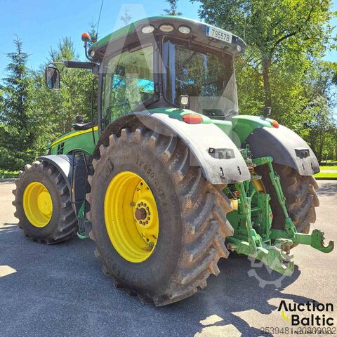 Traktor John Deere 8370 R
