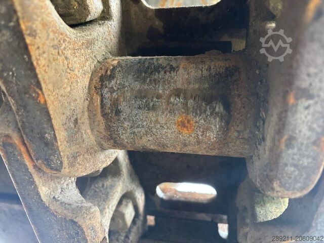 Raupenbagger Volvo ECR 355 EL (Under Preparation)