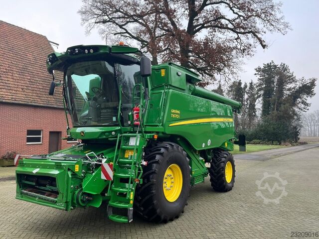 John Deere T670i ProDrive 30 km/h John Deere T670i ProDrive 30 km/h