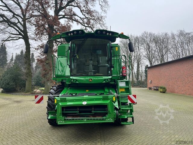 John Deere T670i ProDrive 30 km/h John Deere T670i ProDrive 30 km/h