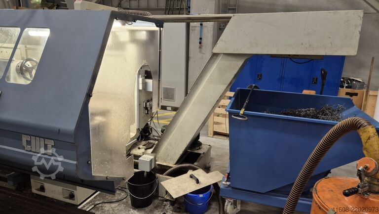 Lathe - cycle-controlled CMT URSUS TCH 800-3000-137