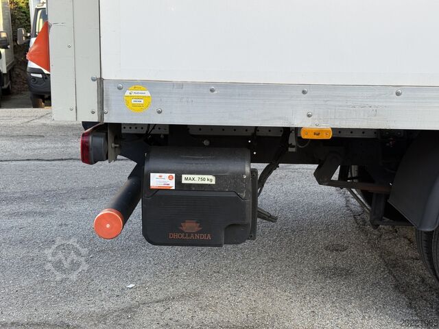 Box van Iveco Daily 35-160