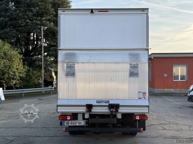 Box van Iveco Daily 35-160