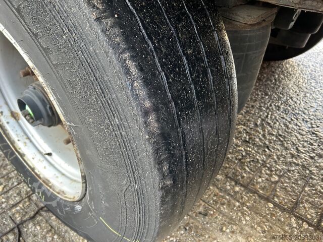 Schiebeplanen Krone Profi Liner / Pritsch - Plane / VALX Trommel / ...