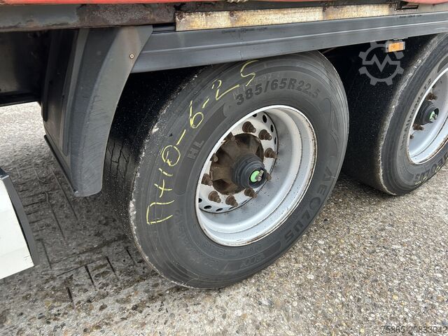 Schiebeplanen Krone Profi Liner / Curtainside / VALX Drum / NL Trailer