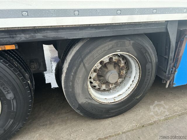 Kühl-/Tiefkühltransport Krone Coolliner / Carrier Vector 1550 / Frigo Box / L...