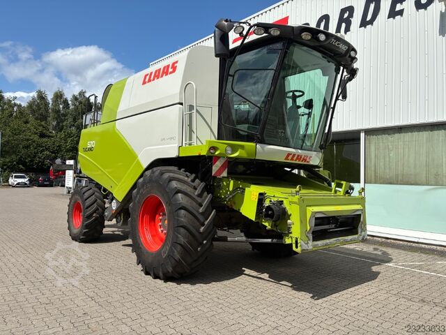 CLAAS TUCANO 570 + VARIO 680 CLAAS TUCANO 570 + VARIO 680