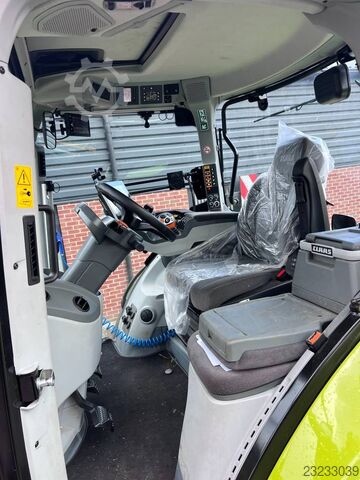 CLAAS Axion 870 Cmatic CLAAS Axion 870 Cmatic