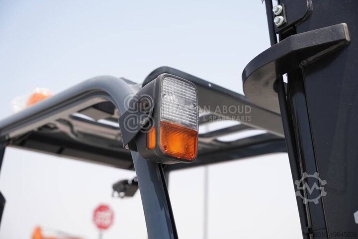 Forklift Toyota 62-8FD30