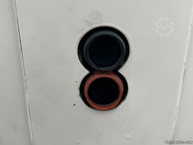 Transporter mit Koffer VOLKSWAGEN T5 Transporter 2.0 Tdi Koffer Alko Luftfederung