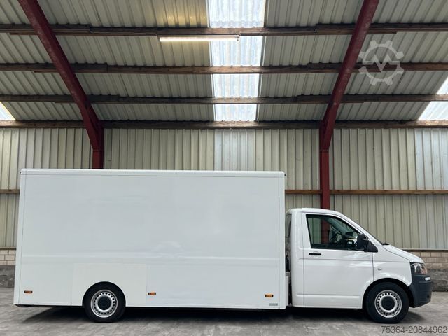 Transporter mit Koffer VOLKSWAGEN T5 Transporter 2.0 Tdi Koffer Alko Luftfederung