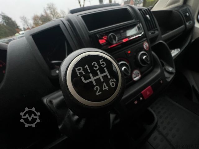 Kleinbus FIAT Ducato 3.0 Natural Power/CNG/Benzin 9 Sitze Pdc