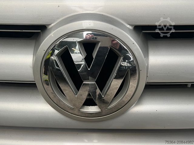 Kleinbus VOLKSWAGEN Crafter 2.5 TDi Maxi 9Sitze + Lift ENGINE BROKEN