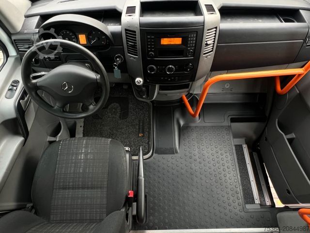 Kleinbus MERCEDES-BENZ Sprinter 314 BlueTEC 9Sitze+Rollstuhllift Klima
