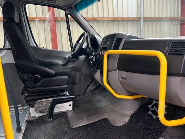 Minibus MERCEDES-BENZ Sprinter 313 BlueTEC 7 Sitze+Lift ENGINE NO GOOD