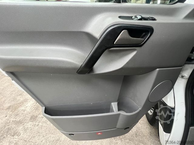 Minibus MERCEDES-BENZ Sprinter 313 BlueTEC 7 Sitze+Lift ENGINE NO GOOD