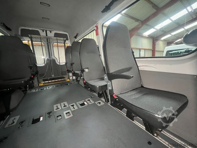 Minibus MERCEDES-BENZ Sprinter 313 BlueTEC 7 Sitze+Lift ENGINE NO GOOD