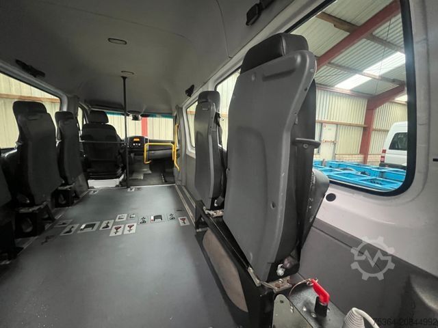 Minibus MERCEDES-BENZ Sprinter 313 BlueTEC 7 Sitze+Lift ENGINE NO GOOD