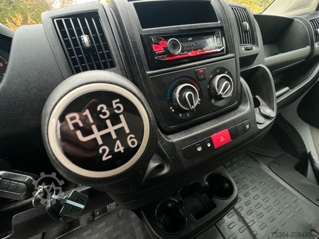 Kleinbus FIAT Ducato 3.0 Natural Power/CNG/Benzin 9 Sitze Pdc