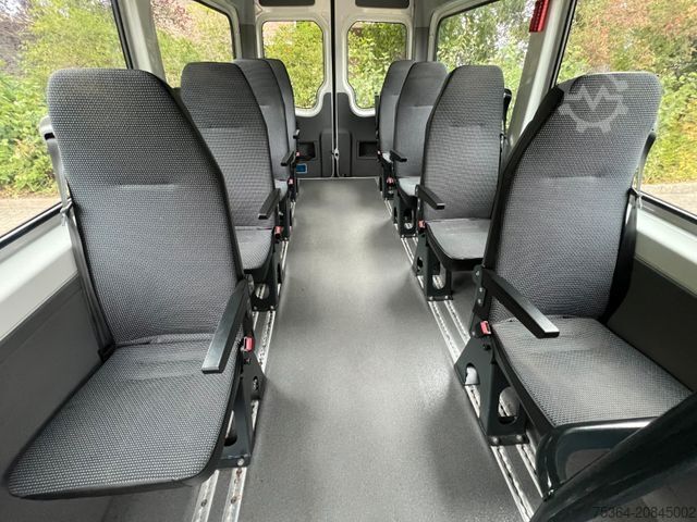 Kleinbus VOLKSWAGEN Crafter 2.0 Tdi 80 kw L2H2 9Sitze Klima Tempomat
