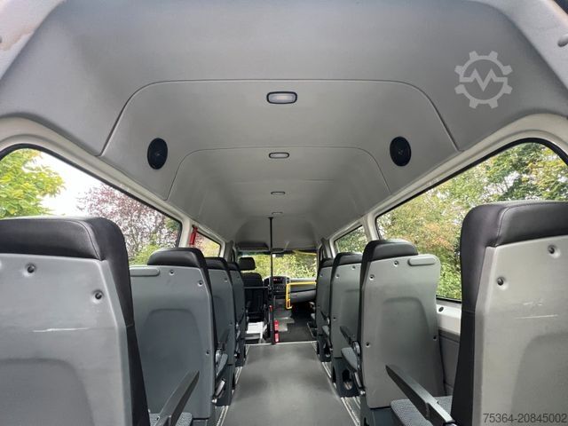 Kleinbus VOLKSWAGEN Crafter 2.0 Tdi 80 kw L2H2 9Sitze Klima Tempomat