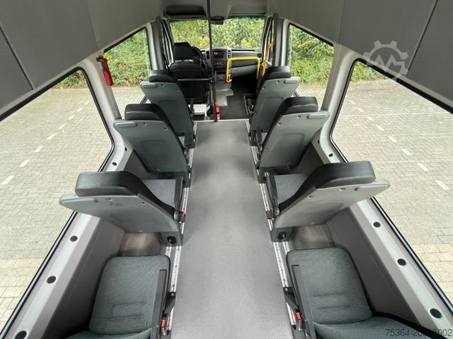 Kleinbus VOLKSWAGEN Crafter 2.0 Tdi 80 kw L2H2 9Sitze Klima Tempomat