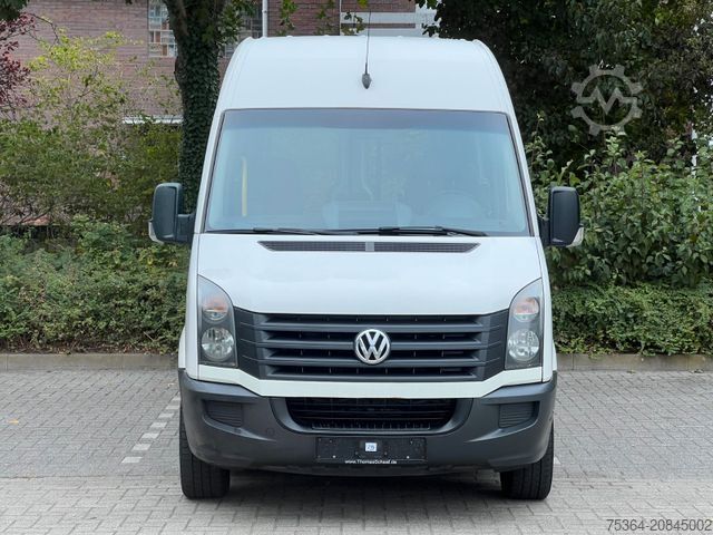 Kleinbus VOLKSWAGEN Crafter 2.0 Tdi 80 kw L2H2 9Sitze Klima Tempomat