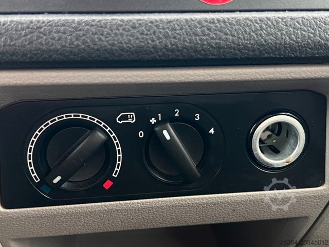 Kleinbus VOLKSWAGEN i 2.0 TSi/CNG L2H1 9Sitze Klima Schiebetür