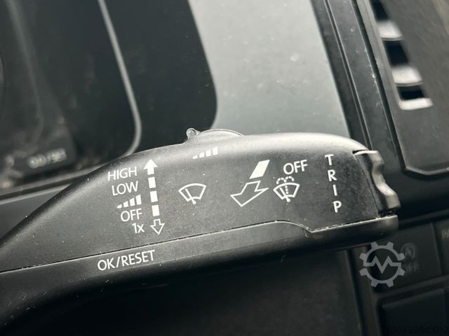 Kleinbus VOLKSWAGEN i 2.0 TSi/CNG L2H1 9Sitze Klima Schiebetür