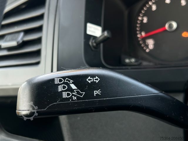 Kleinbus VOLKSWAGEN i 2.0 TSi/CNG L2H2 9Sitze Klima Schiebetür