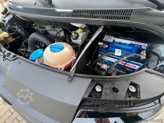 Kleinbus VOLKSWAGEN i 2.0 TSi/CNG L2H2 9Sitze Klima Schiebetür