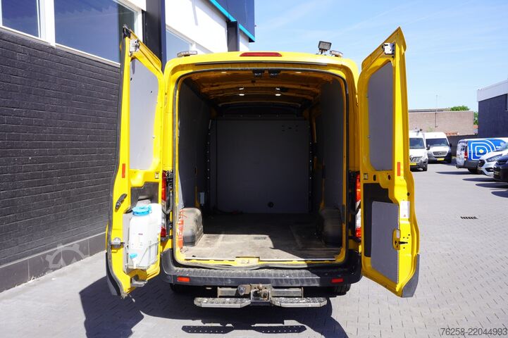 Delivery van Ford Transit 2.0 TDCI L3H2 EURO 6 - Airco - Cruise -...