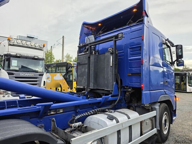 Roll-off tipper truck Volvo FH-440 8x4 Lift+Lenk HIAB Multilift