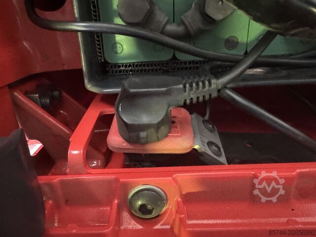 L 20 wie abgebildet (1173) NEU / Unbenutzt!! (1,2 t bei 1000 mm!!) LINDE L 20 as ( 1173 ) NEW / Unused !! ( 1.2 T @ 1000 MM !! )