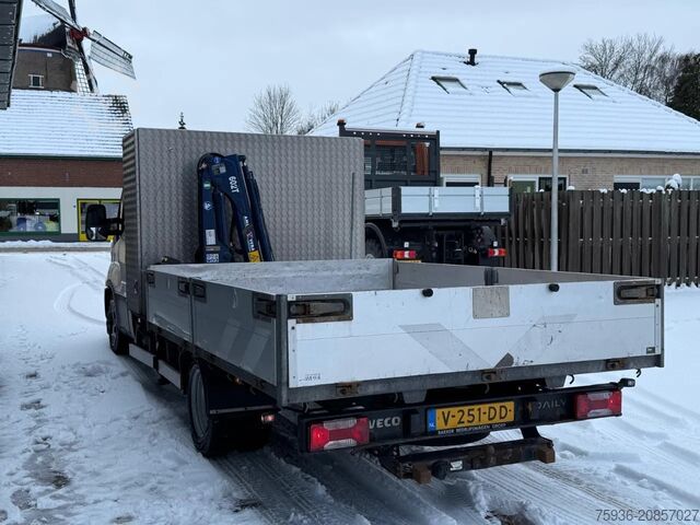 Platform truck with crane Iveco Daily 40C18 3.0 / Amco Veba 602T KRAAN / Euro 6...