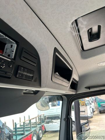 Heavy-duty truck MERCEDES-BENZ 2651 SZM+HIAB 638 Kran6x6 ausziehbarer Tieflader