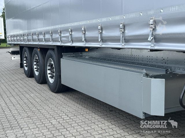 Open semitrailer with tarp Schmitz Cargobull Curtainsider Standard