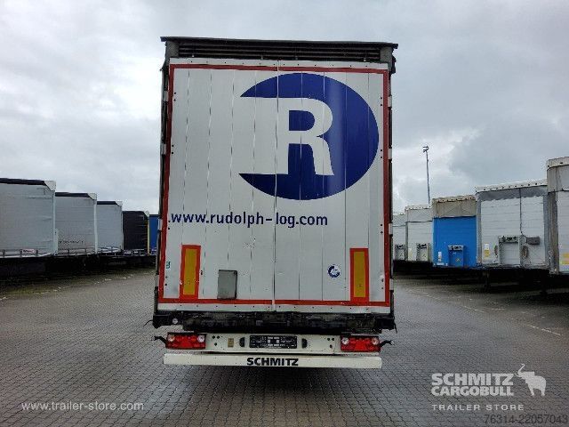 Auflieger mit Pritsche & Plane Schmitz Cargobull Curtainsider Mega Getränke
